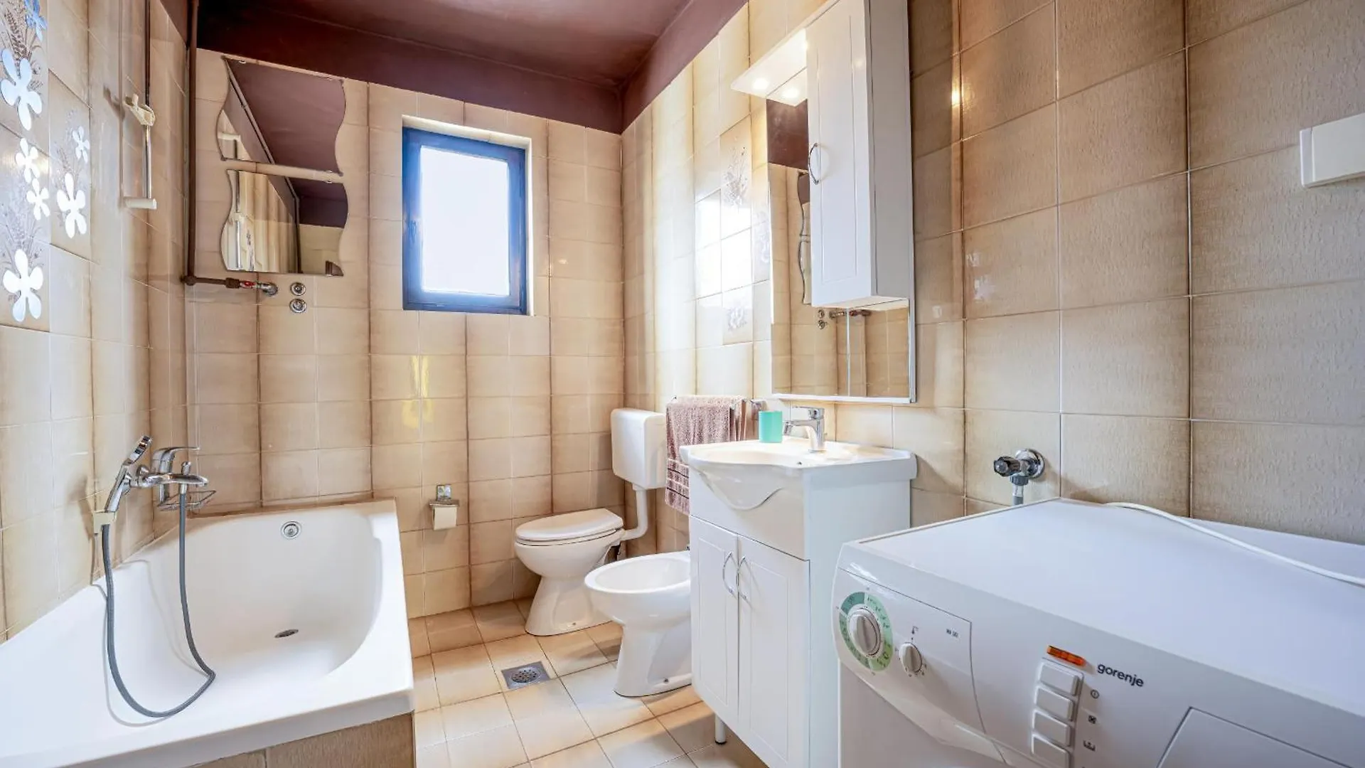 Villa Pupos With Hot Tub And Private Pool Rebici