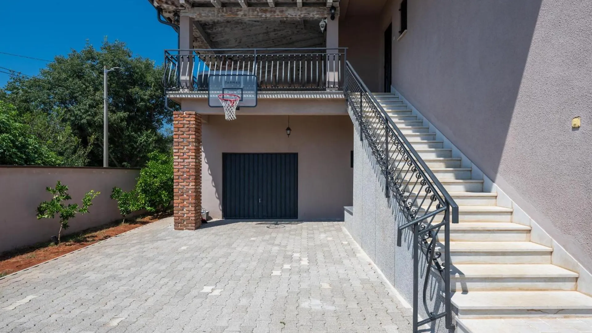 Villa Pupos With Hot Tub And Private Pool Rebici Croatia